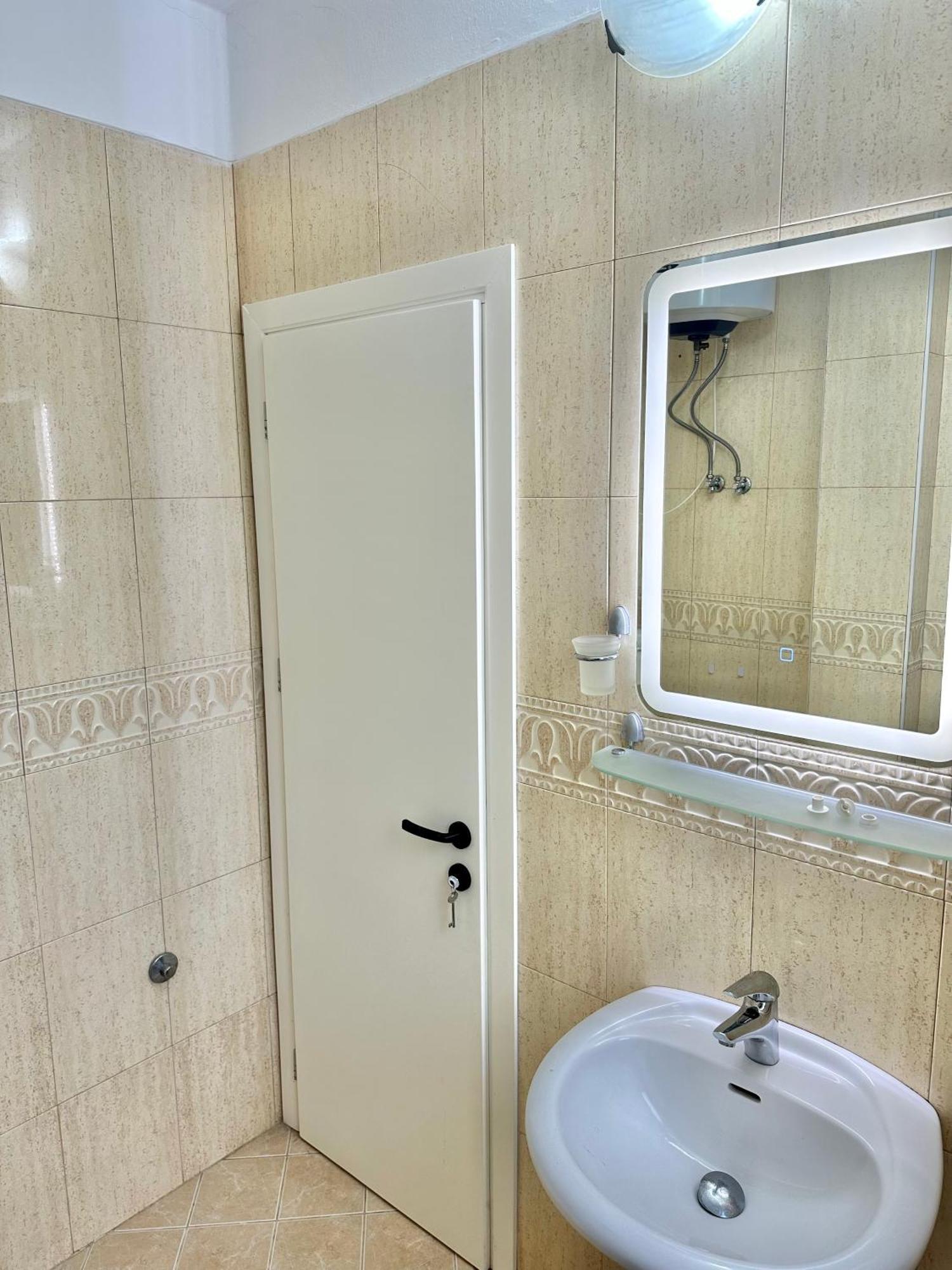 Beachfront Bliss Durres Luaran gambar
